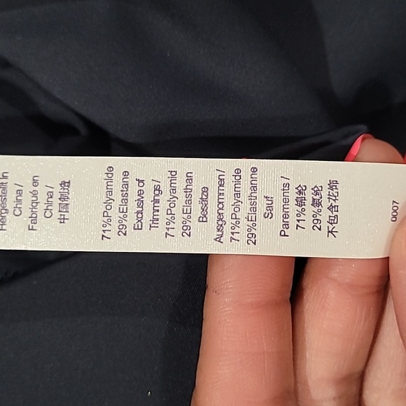 Yoga Shorts with Pockets - Dark Green - Picture 6 of 8